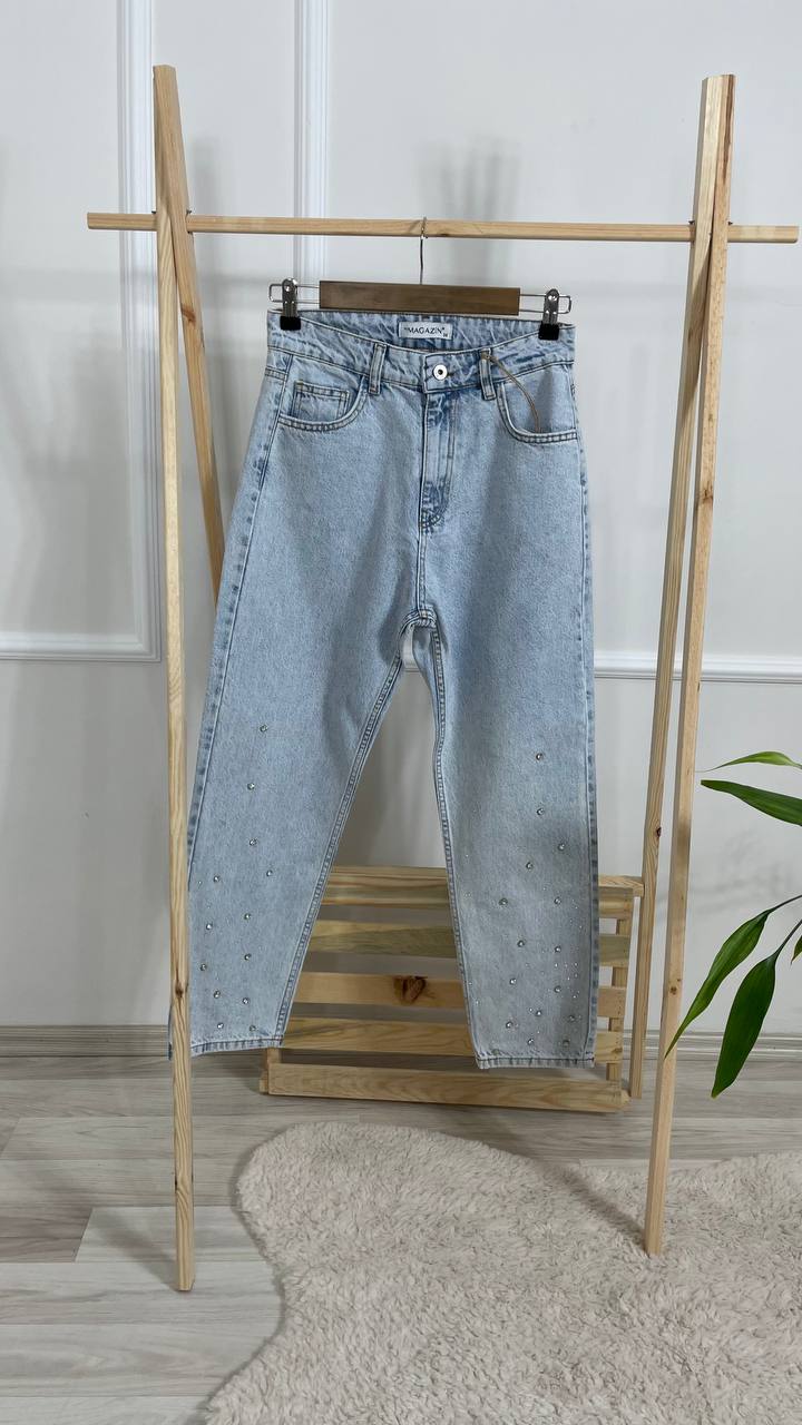 taşlı mom jean buz mavi