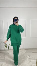 Kolu Sim ve Gri Boncuk Detaylı Triko Takım-Benetton Yeşili